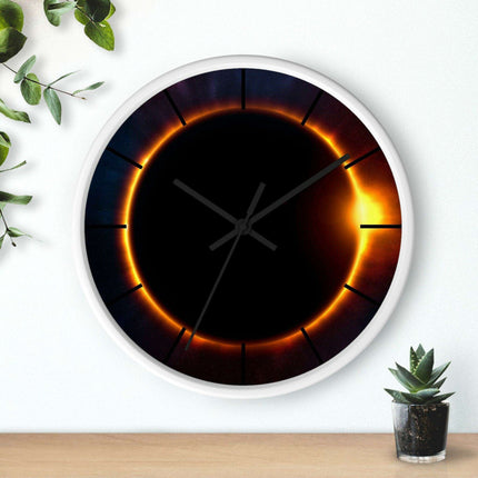 Elegant Wooden Framed Wall Clock for Upscale Home Interior - Très Elite