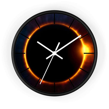 Elegant Wooden Framed Wall Clock for Upscale Home Interior - Très Elite