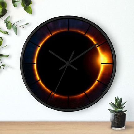 Elegant Wooden Framed Wall Clock for Upscale Home Interior - Très Elite