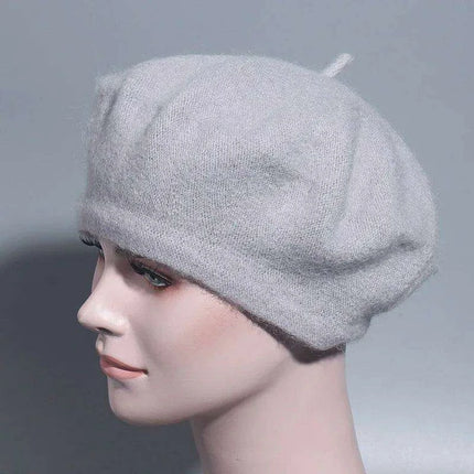 Elegant Wool Beret - Classic Winter Accessory for Women and Teens - Très Elite