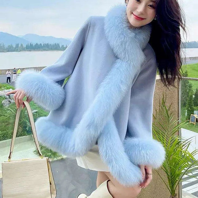 Elegant Woolen Cape Coat with Fox Fur Trim
