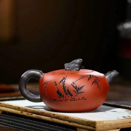 Elegant Yixing Purple Clay Teapot Set with Zisha Infuser - 350ml for Authentic Tea Enjoyment - Très Elite