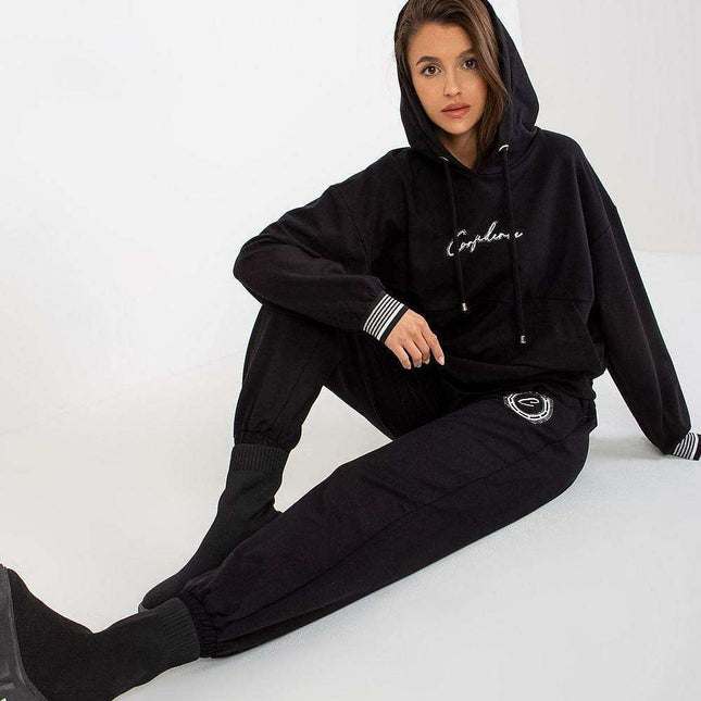 Elevate Comfort Lounge Ensemble - Très Elite