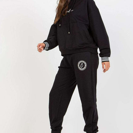 Elevate Comfort Lounge Ensemble - Très Elite