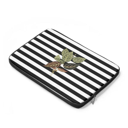 Elevate Your Laptop Style with EliteGuard Sleeves