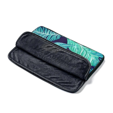 Elite Maison Laptop Sleeve: Premium Protection with a Chic Design