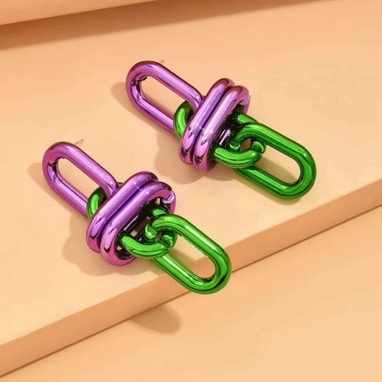 Emerald Edge Geometric Chain Earrings - Punk Chic Dangle Statement - Très Elite