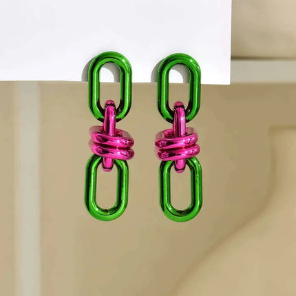 Emerald Edge Geometric Chain Earrings - Punk Chic Dangle Statement - Très Elite