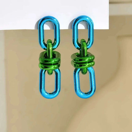Emerald Edge Geometric Chain Earrings - Punk Chic Dangle Statement - Très Elite