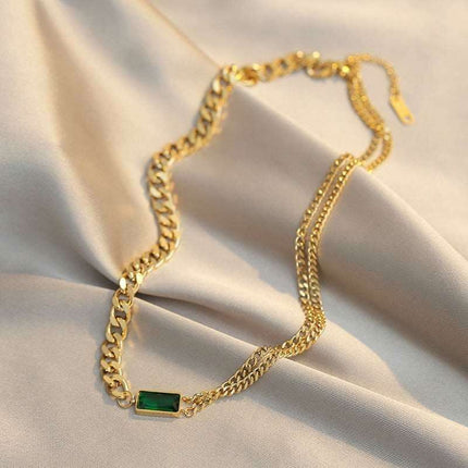 Emerald Elegance Geometric Rectangle Necklace - A Touch of Timeless Sophistication