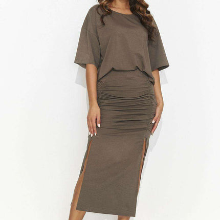 Empowered Elegance Knit Set for Contemporary Women - Très Elite