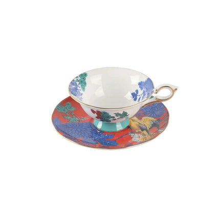 Enchanting Butterfly Haven Bone China Tea Cup and Saucer Collection - Très Elite