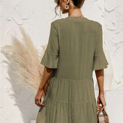 Enchanting Floral V-Neck Maxi Dress with Elegant Trumpet Sleeves and Delightful Cake Accents - Très Elite