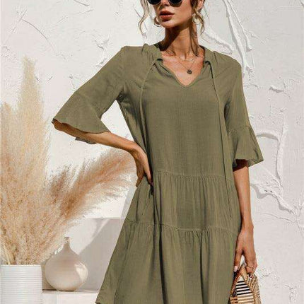 Enchanting Floral V-Neck Maxi Dress with Elegant Trumpet Sleeves and Delightful Cake Accents - Très Elite