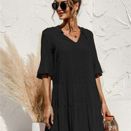 Enchanting Floral V-Neck Maxi Dress with Elegant Trumpet Sleeves and Delightful Cake Accents - Très Elite