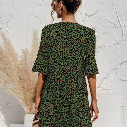 Enchanting Floral V-Neck Maxi Dress with Elegant Trumpet Sleeves and Delightful Cake Accents - Très Elite