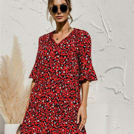 Enchanting Floral V-Neck Maxi Dress with Elegant Trumpet Sleeves and Delightful Cake Accents - Très Elite