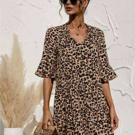 Enchanting Floral V-Neck Maxi Dress with Elegant Trumpet Sleeves and Delightful Cake Accents - Très Elite