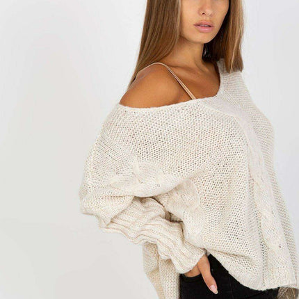 Enchanting Heart-Shaped Neckline Sweater - A Cozy and Fashionable Knit for Any Occasion - Très Elite