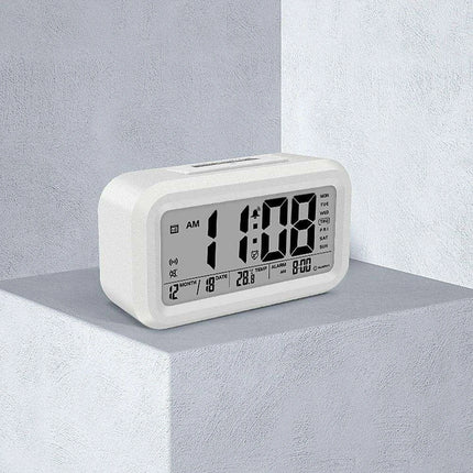English Voice-Activated Alarm Clock with Temperature, Calendar, Snooze, and Backlight Features - Très Elite