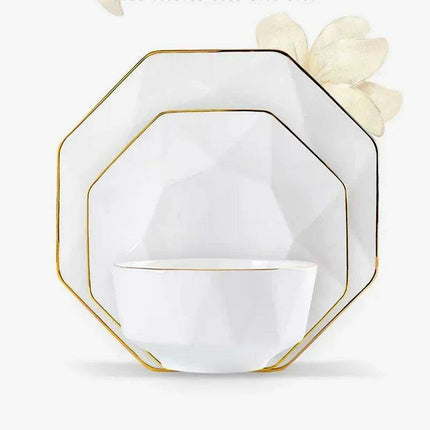 Enhance Your Dining Aesthetics with Portable White Ceramic Tableware and Cutlery Set - Très Elite