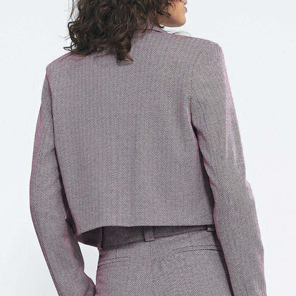 Essential Black Jacket Timeless Wardrobe Staple for Women - Très Elite