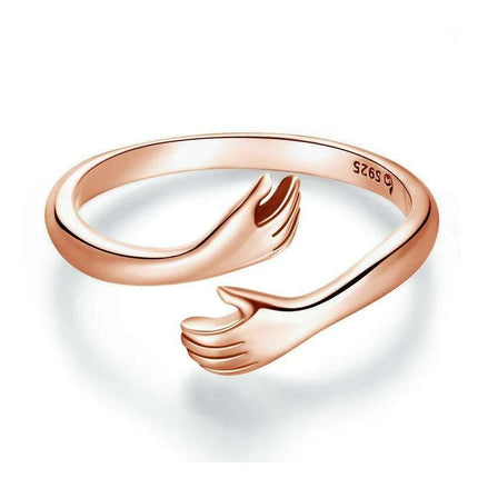 Eternal Warmth Adjustable Hand Hug Ring - A Token of Unending Affection - Très Elite