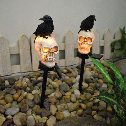 Ethereal Solar Skull Crow Lights for Enchanting Halloween Gardens - Très Elite