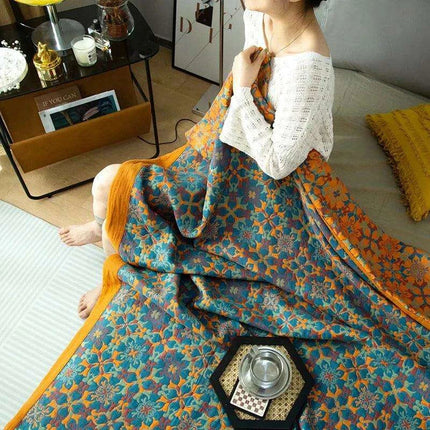 Ethnic-Inspired Cotton Gauze Bedspread Blanket for Ultimate Comfort - Très Elite