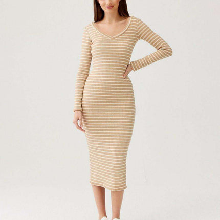 Eva Striped Knit Midi Dress: The Ideal Blend of Fashion and Ease - Très Elite