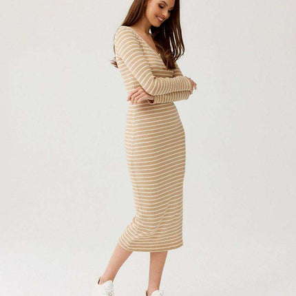 Eva Striped Knit Midi Dress: The Ideal Blend of Fashion and Ease - Très Elite