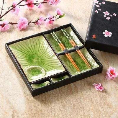 Exquisite 12-Piece Japanese Ceramic Dining Set for a Traditional Sushi Experience - Très Elite