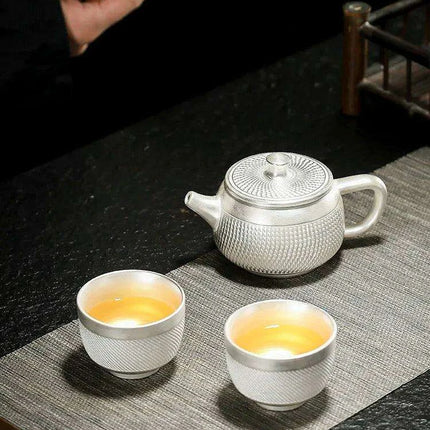 Exquisite Authentic Gilded Porcelain Mug Silver Tea Set – The Ultimate Gift for Special Occasions - Très Elite