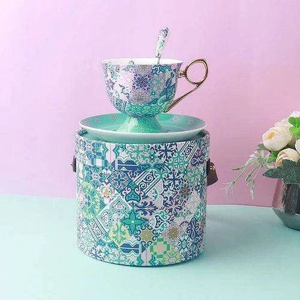 Exquisite Bone China Tea Cup Collection for Refined Tea Lovers - Très Elite