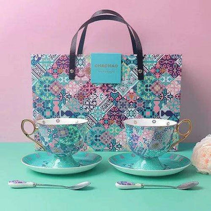 Exquisite Bone China Tea Cup Collection for Refined Tea Lovers - Très Elite