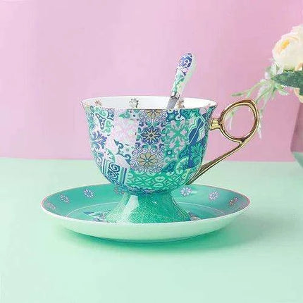 Exquisite Bone China Tea Cup Collection for Refined Tea Lovers - Très Elite