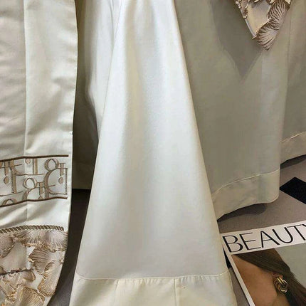 Exquisite Gold Jacquard Floral Duvet Cover Set - 1200TC Egyptian Cotton Bedding with Pillowcases - Très Elite
