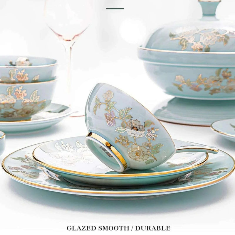 Exquisite Green Porcelain Chinese Dining Set - Ideal for Entertaining and Gifting - Très Elite