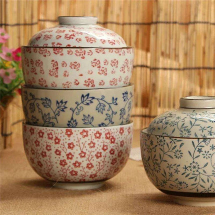 Exquisite Hand-Painted Japanese Porcelain Stew Bowl Set with Lids - Très Elite