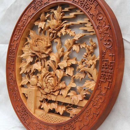 Exquisite Handcrafted Chinese Peony Wood Pendant - Très Elite