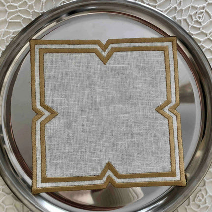 Exquisite Handcrafted Embroidered Table Decor Set with Placemats and Coasters - Très Elite
