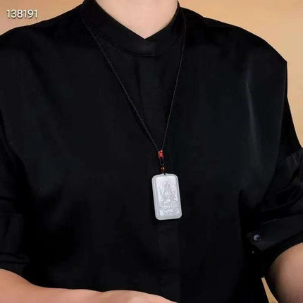 Exquisite Handcrafted White Hetian Jade Guanyin Pendant for Luck and Prosperity- Très Elite- Très Elite