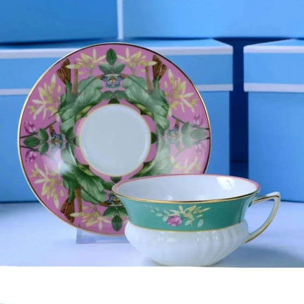 Exquisite Royal Bone China Tea and Coffee Set with 24K Gold Trim - Luxurious Elegant Drinkware Collection..