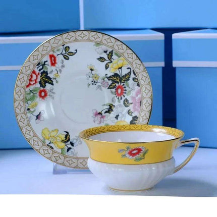 Exquisite Royal Bone China Tea and Coffee Set with 24K Gold Trim - Luxurious Elegant Drinkware Collection..