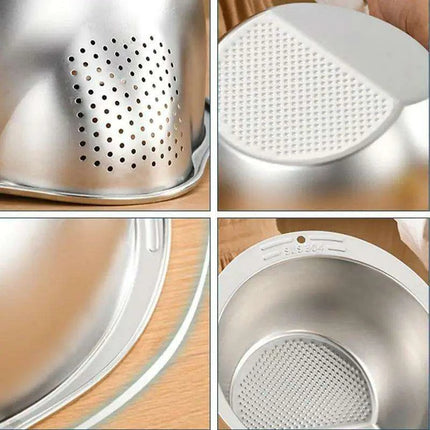 Extra-Large Stainless Steel Colander with Innovative Slanted Design for Effortless Washing - Très Elite