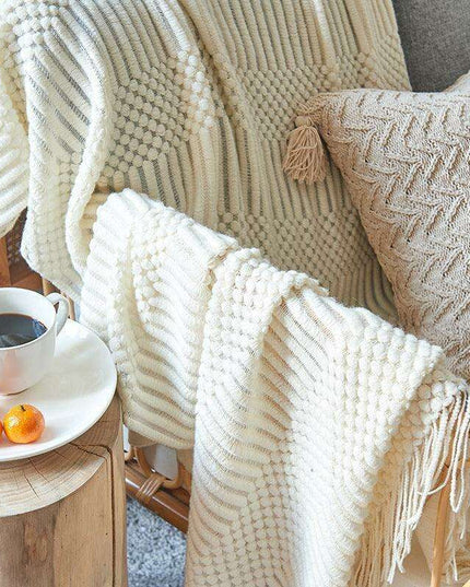 Elegant Embrace: Premium Acrylic Throw Blanket for Cozy Sophistication