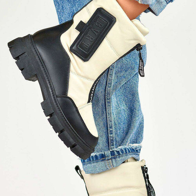 Fashionable and Functional Winter Snow Boots for Outdoor Fun