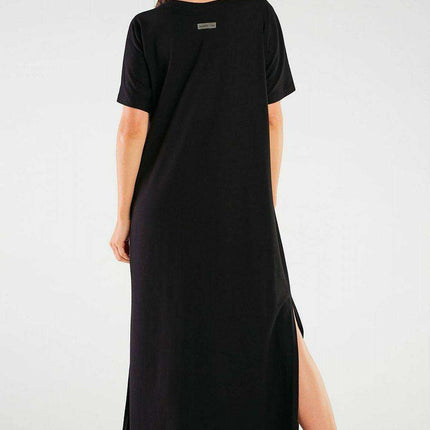 Feminine Elegance Side-Slit Maxi Dress - Très Elite
