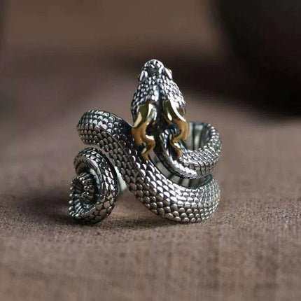 Fierce Vintage Gothic Serpent Wrap Ring - Unique Punk Animal Statement Jewelry - Très Elite