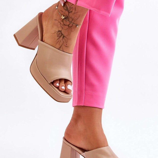 Flip-flops model 181070